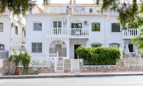 2. Chalet adosado - Reventa - Orihuela Costa - La Zenia