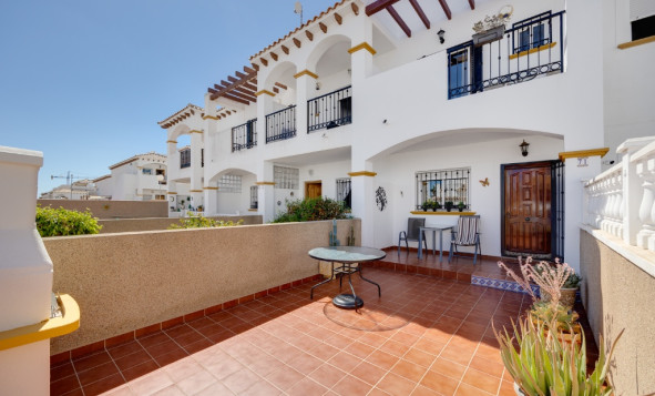 2. Chalet adosado - Reventa - Punta Prima - Costa Blanca Sur