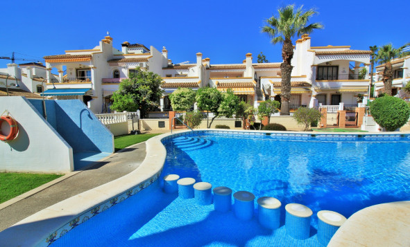 2. Chalet adosado - Reventa - Villamartin - Costa Blanca Sur