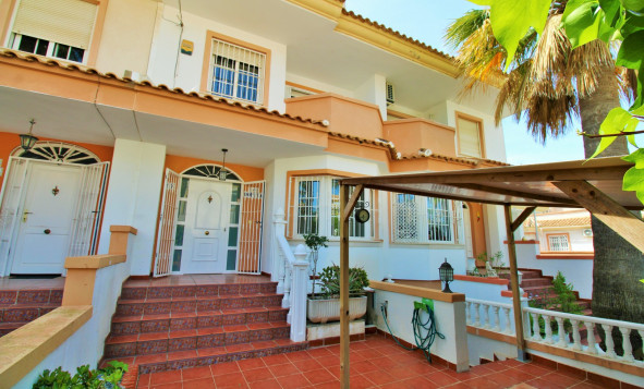 2. Chalet adosado - Reventa - Villamartin - Costa Blanca Sur