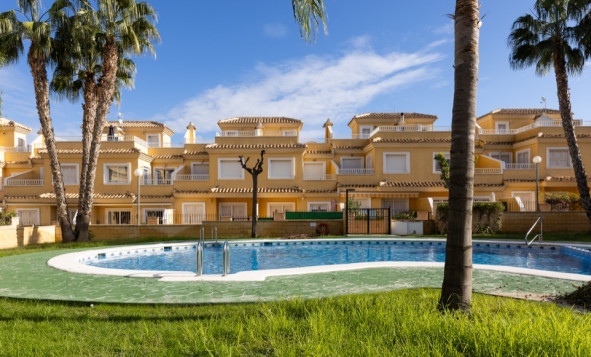 2. Town house - Herverkoop - Los Altos - Orihuela Costa