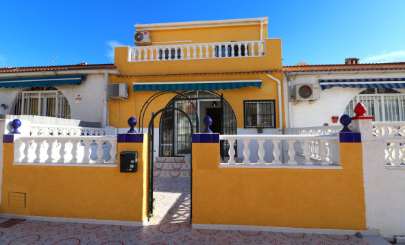 2. Town house - Herverkoop - Torrevieja - Torrevieja