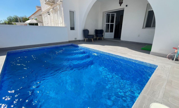 2. Town house - Herverkoop - Villamartin - Orihuela Costa