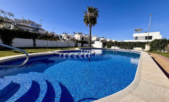 2. Town house - Herverkoop - Villamartin - Orihuela Costa