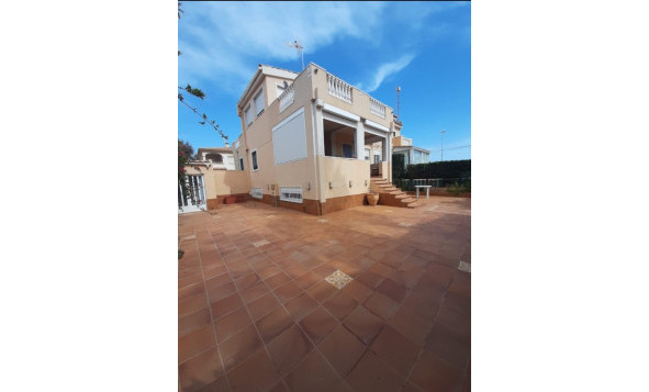 2. Town house - Resale - La Mata - Costa Blanca South
