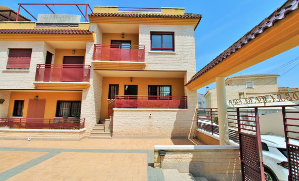 2. Town house - Resale - Los Desamparados - Costa Blanca South