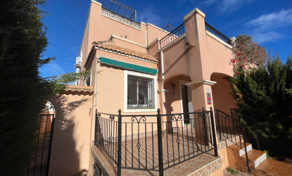 2. Town house - Resale - Los Montesinos - La Herrada