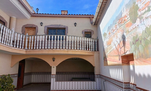 2. Town house / tussenwoning - Herverkoop - Algueña - Costa Blanca Noord