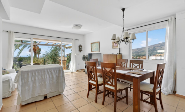 2. Town house / tussenwoning - Herverkoop - Finestrat - Costa Blanca Noord