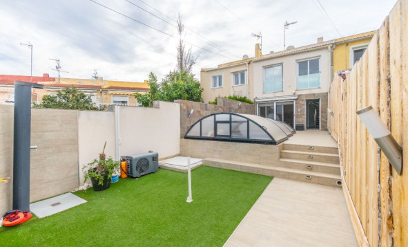 2. Town house / tussenwoning - Herverkoop - Los Balcones - Costa Blanca Zuid