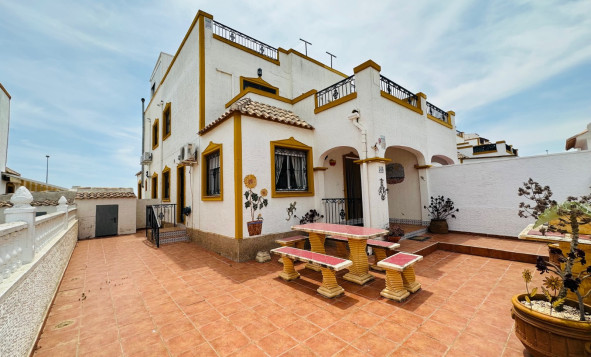 2. Town house / tussenwoning - Herverkoop - Orihuela - Costa Blanca Zuid