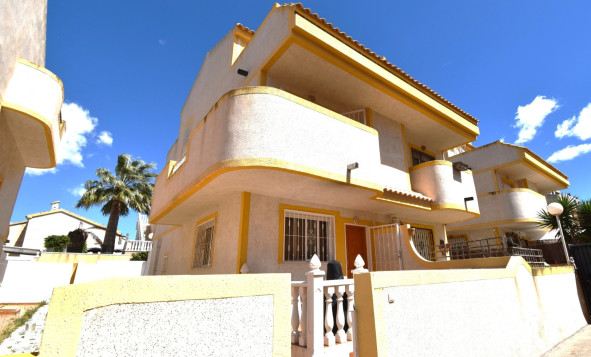 2. Town house / tussenwoning - Herverkoop - Orihuela Costa - Costa Blanca Zuid
