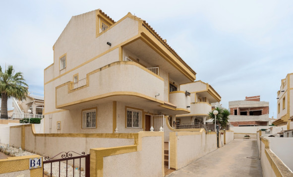 2. Town house / tussenwoning - Herverkoop - Orihuela Costa - Costa Blanca Zuid