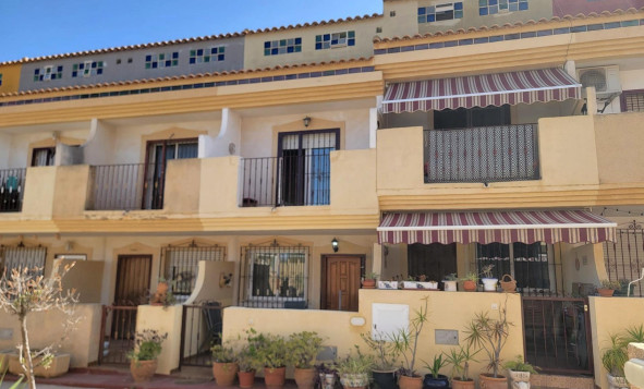 2. Town house / tussenwoning - Herverkoop - Orihuela Costa - Costa Blanca Zuid