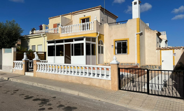 2. Town house / tussenwoning - Herverkoop - Orihuela Costa - Costa Blanca Zuid