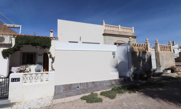 2. Town house / tussenwoning - Herverkoop - Torrevieja - Costa Blanca Zuid