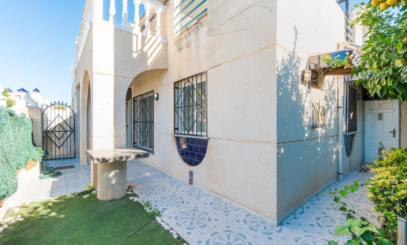 2. Town house / tussenwoning - Herverkoop - Torrevieja - Costa Blanca Zuid