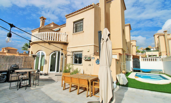 2. Town house / tussenwoning - Herverkoop - Villamartin - Costa Blanca Zuid