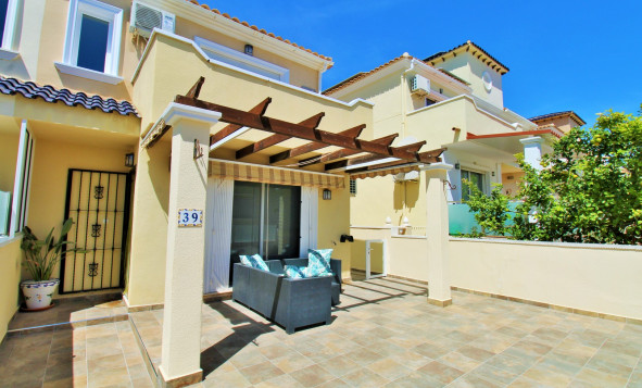 2. Town house / tussenwoning - Herverkoop - Villamartin - Costa Blanca Zuid