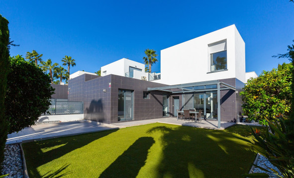 3. Casa indepiende - Reventa - Algorfa - Costa Blanca Sur