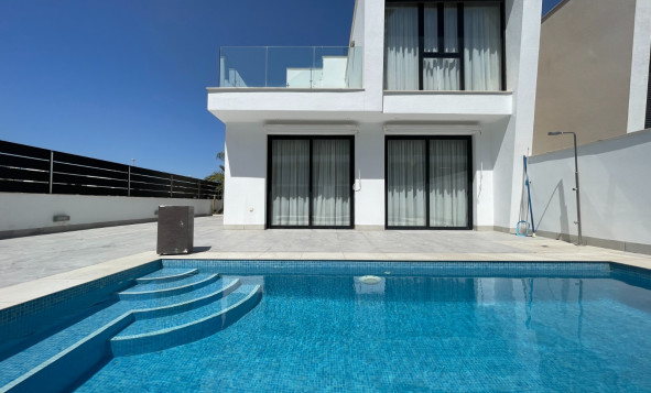 3. Casa indepiende - Reventa - Benijófar - Costa Blanca Sur