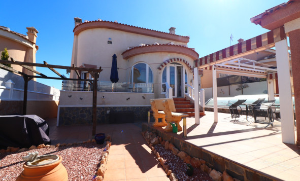 3. Casa indepiende - Reventa - Benimar - Costa Blanca Sur