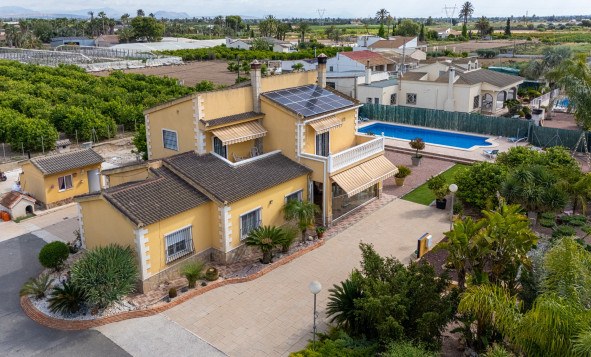 3. Casa indepiende - Reventa - Elche - La Hoya