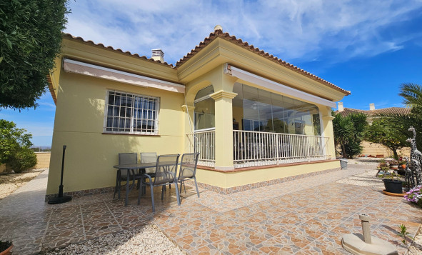 3. Casa indepiende - Reventa - La Marina - Costa Blanca Sur