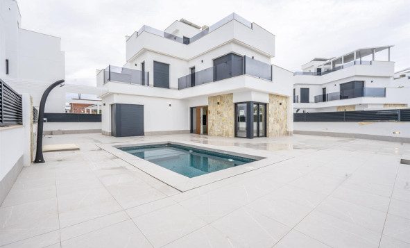 3. Casa indepiende - Reventa - Santa Rosalia - Costa Calida