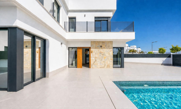 3. Casa indepiende - Reventa - Santa Rosalia - Costa Calida