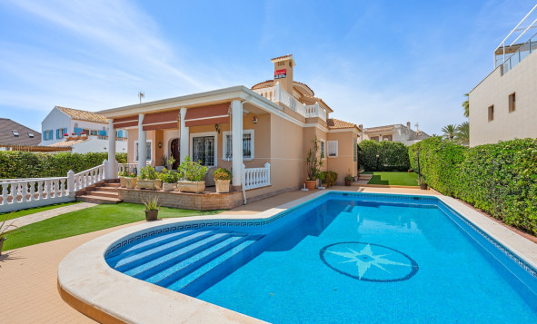 3. Casa indepiende - Reventa - Torrevieja - Costa Blanca Sur