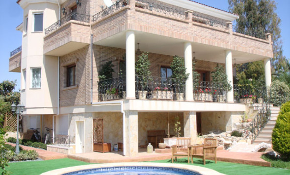 3. Casa pareada - Reventa - Ciudad Quesada - Costa Blanca Sur