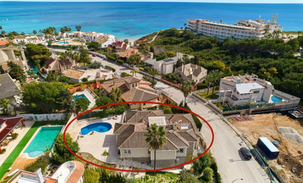 3. Casa pareada - Reventa - Dehesa de Campoamor - Est-52982