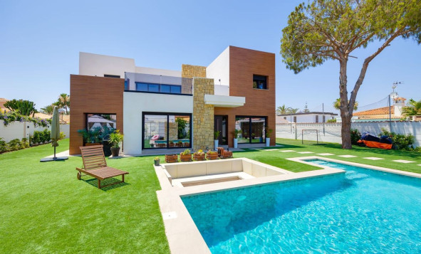 3. Casa pareada - Reventa - Torrevieja - Costa Blanca Sur