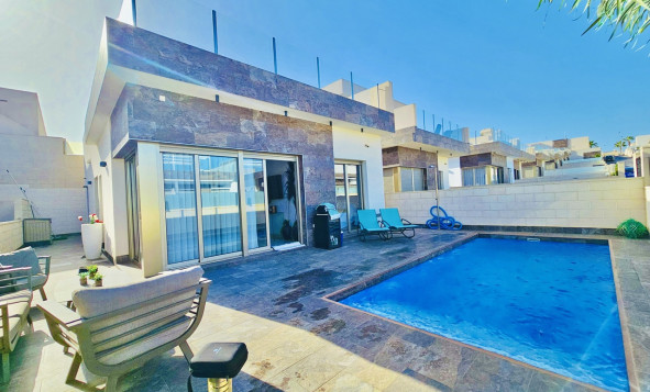 3. Casa pareada - Reventa - Villamartin - Costa Blanca Sur