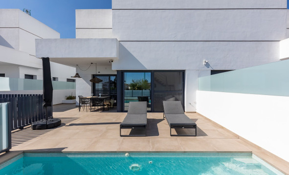 3. Detached house - Resale - Dolores - Costa Blanca South