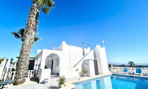3. Detached house - Resale - Villamartin - Costa Blanca South