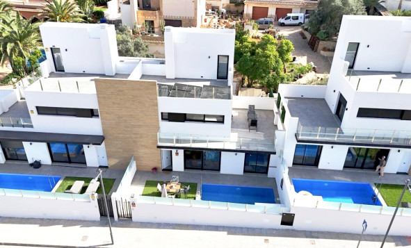 3. Detached house - Resale - Villamartin - Costa Blanca South