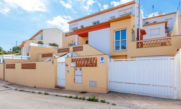 3. Halfvrijstaand huis - Herverkoop - Alfas del Pí - Costa Blanca Noord