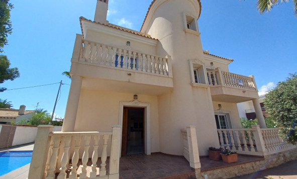 3. Halfvrijstaand huis - Herverkoop - Cabo Roig - Costa Blanca Zuid
