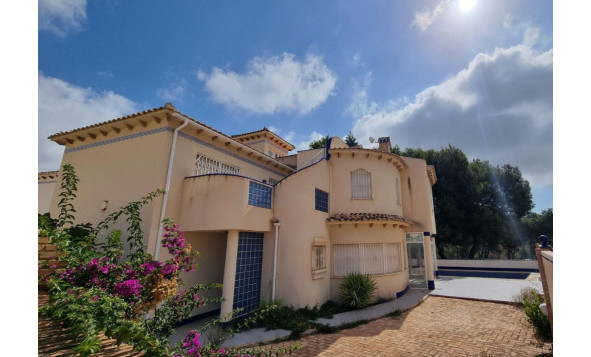 3. Halfvrijstaand huis - Herverkoop - Las Ramblas - Costa Blanca Zuid