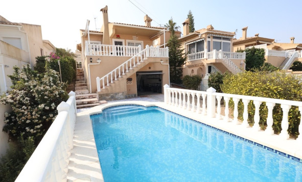 3. Halfvrijstaand huis - Herverkoop - Los Balcones - Costa Blanca Zuid