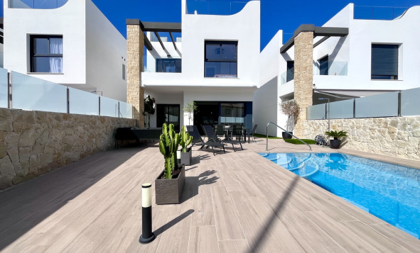 3. Halfvrijstaand huis - Herverkoop - Playa Flamenca - Costa Blanca Zuid