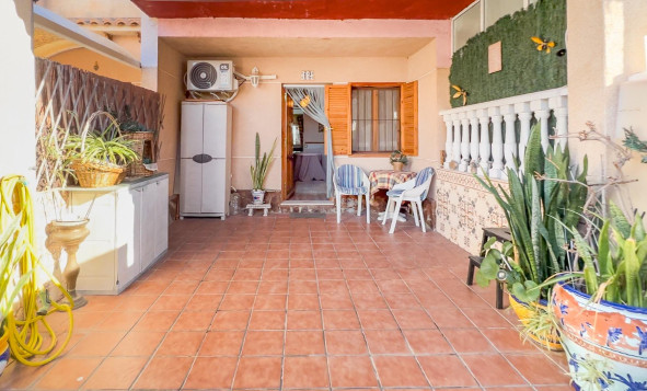 3. Halfvrijstaand huis - Herverkoop - Torrevieja - Costa Blanca Zuid