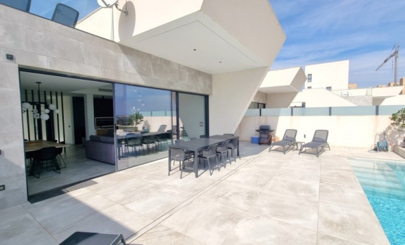 3. Semi-detached house - Resale - Ciudad Quesada - Costa Blanca South