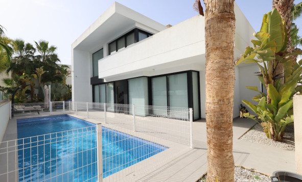 3. Semi-detached house - Resale - Ciudad Quesada - Costa Blanca South