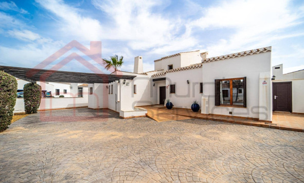 3. Semi-detached house - Resale - El Valle Golf Resort - Costa Calida