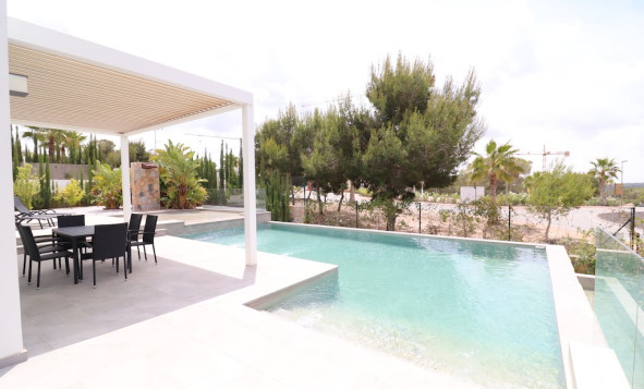 3. Semi-detached house - Resale - Las Colinas Golf and Country Club - Costa Blanca South