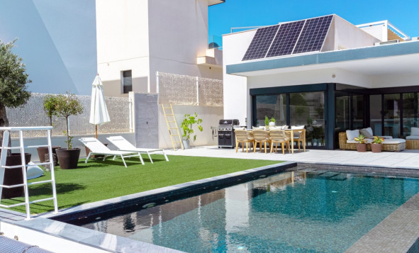 3. Semi-detached house - Resale - San Miguel de Salinas - Costa Blanca South