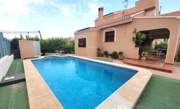 3. Semi-detached house - Resale - Torrevieja - Costa Blanca South